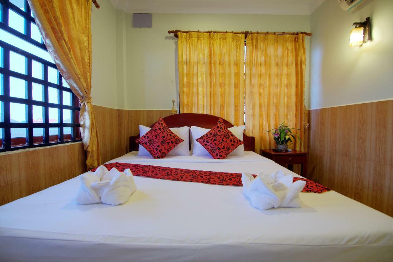 Serkirin Mary Angkor Villa Siem Reap Exterior foto